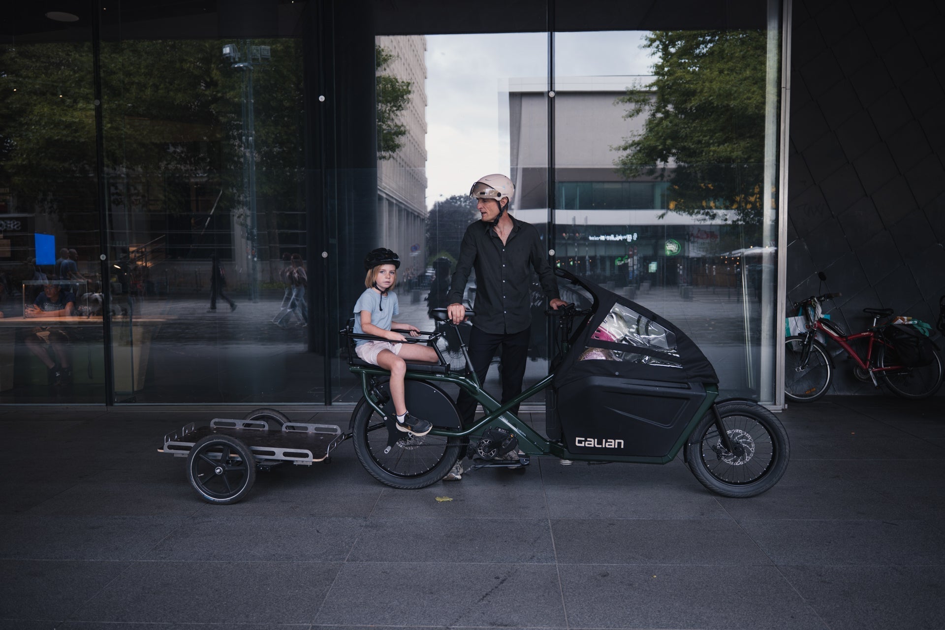 velo cargo professionnel avec remorque utilitaire