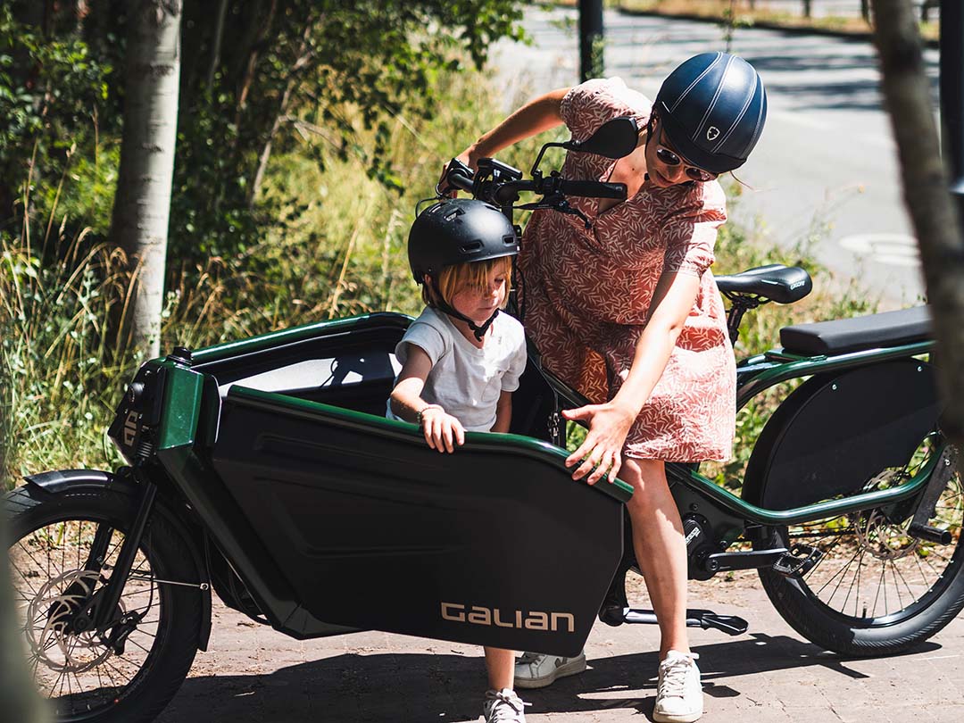 velo cargo ou remorque que choisir