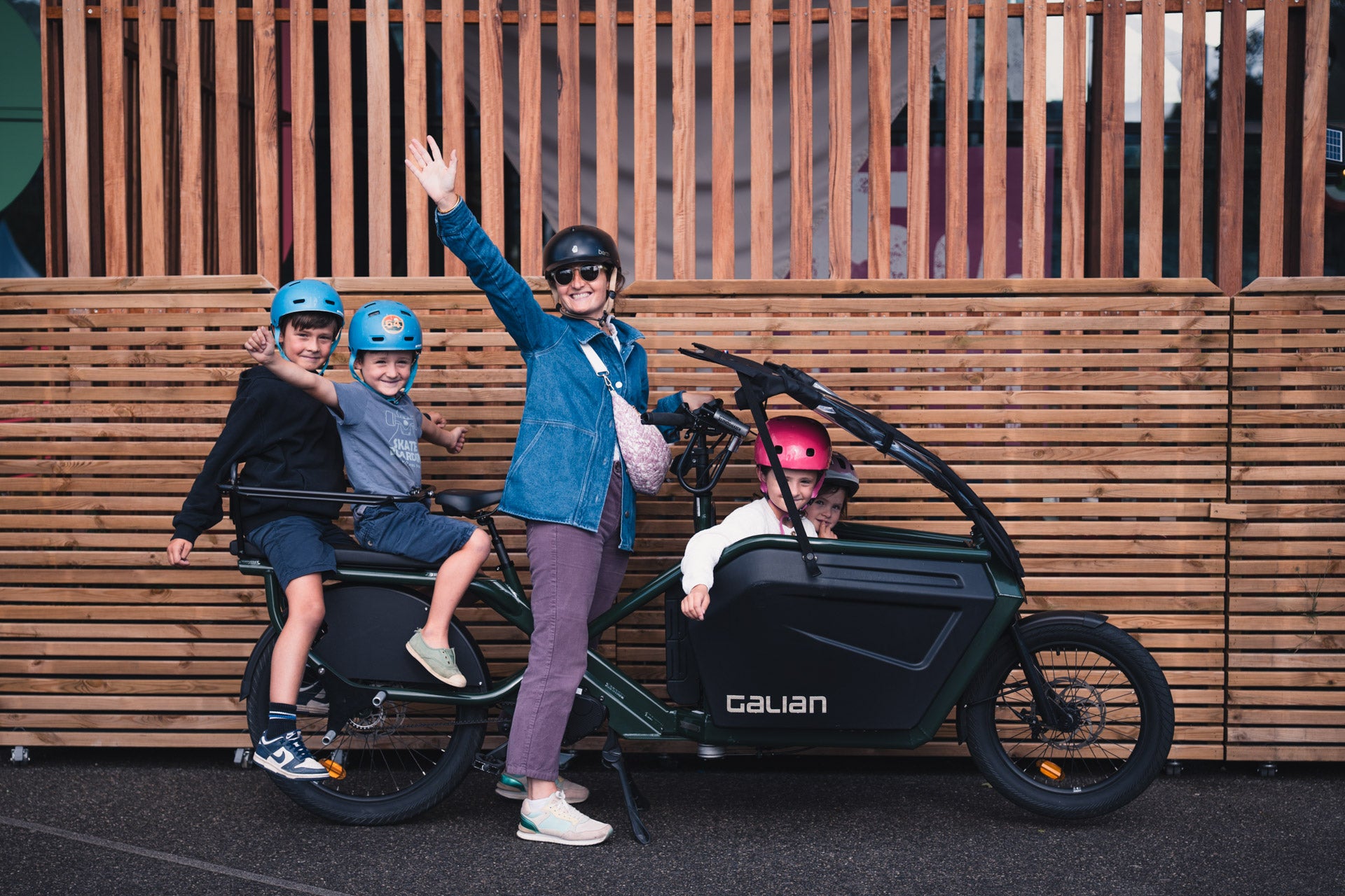 vélo cargo électrique le Formidable Galian 4 enfants